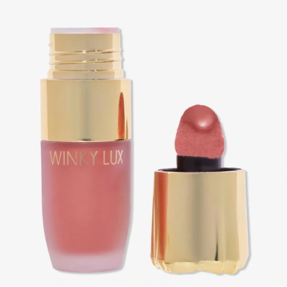 WINKY LUX Pink Blush Makeup